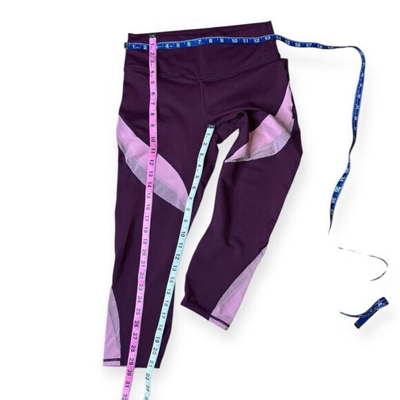 FABLETICS Women’s Purple Pink Color Block Define High Waisted Capri Legging Size - Picture 7 of 7